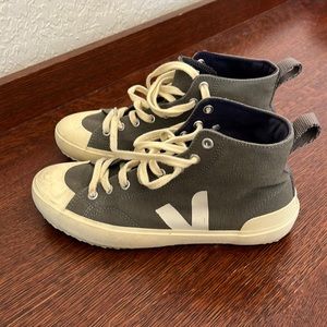 Gently worn high top Veja olive green sneakers. Great condition!